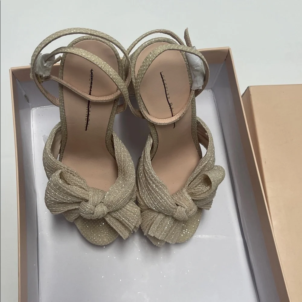 LOEFFLER RANDALL
NATALIA PLEATED PLATFORM SANDAL - CHAMPAGNE - Picture 6 of 9